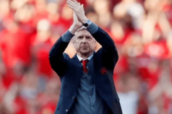 溫格去哪里執教了？